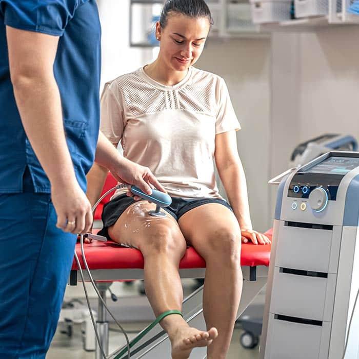 Ultraschalltherapie bei Physio Münchenstein